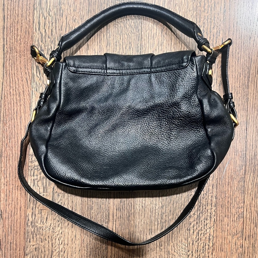 Marc by Marc Jacobs Black Classic Q Pebbled Leather Ukita Crossbody Flap Bag - Picture 2 of 11